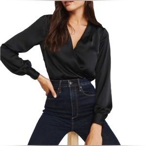 Abercrombie & Fitch Long Sleeve Silky Satin Bodysuit Top Blouse, Size M